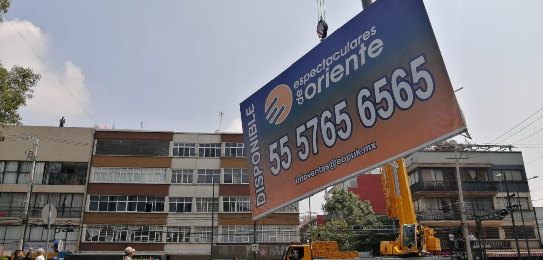 MEDIOS PUBLICITARIOS DE AZOTEA REPRESENTAN RIESGO PARA LA SEGURIDAD DEL CIUDADANO