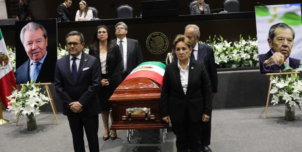 Honramos al demócrata que sirvió noblemente a su patria y se convirtió en hombre de Estado: legisladora Marcela Guerra