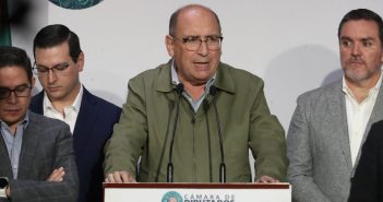 PRI y PAN denuncian albazo de Morena para la reforma de la Ley de Amparo