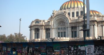 El día que la ciudad se lava la cara